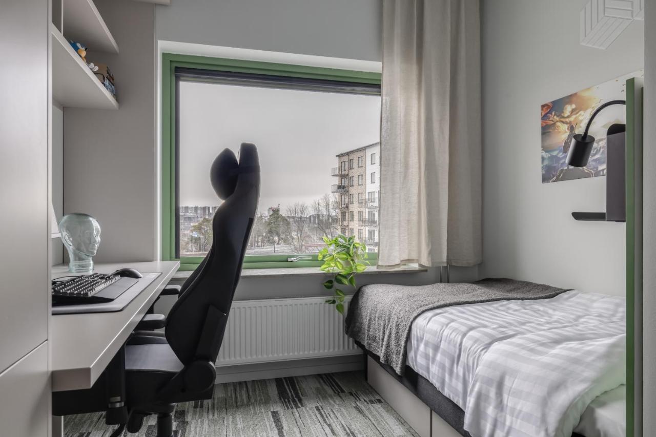 Homex Hotel For Gamers Täby Exteriör bild